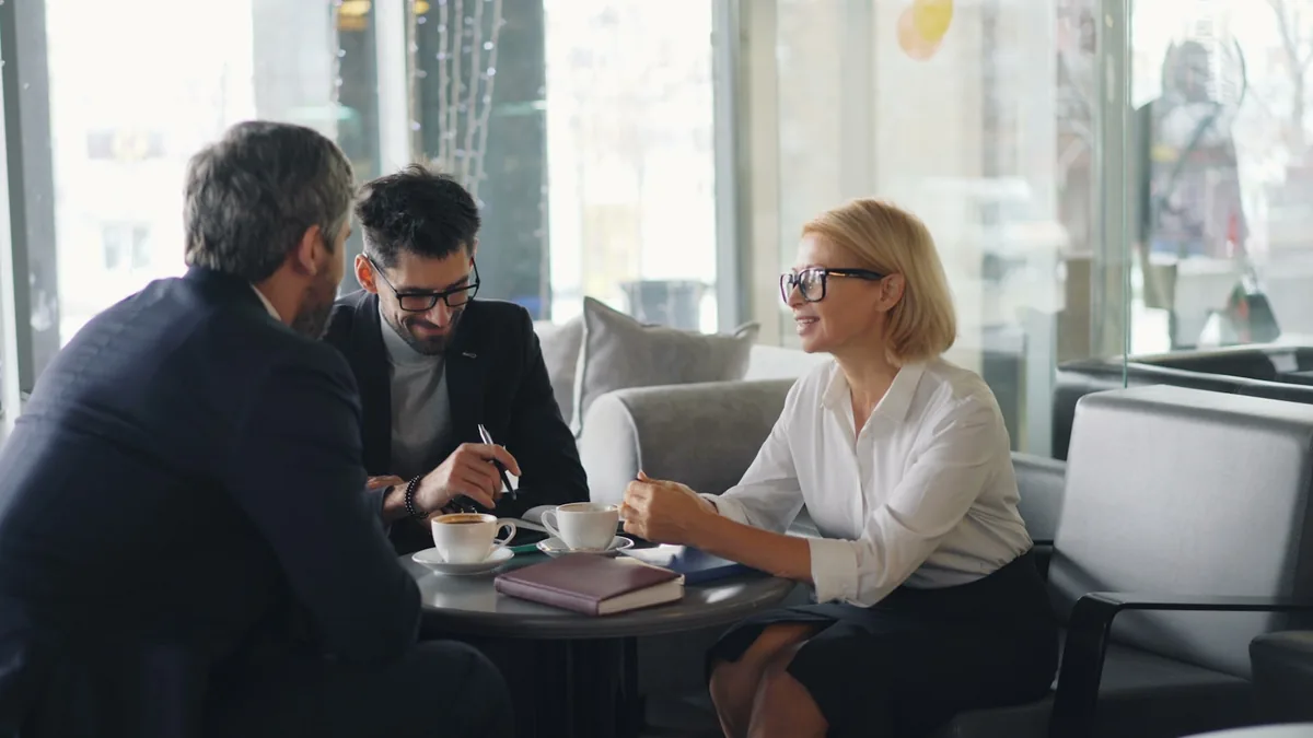 Unternehmer im Austausch